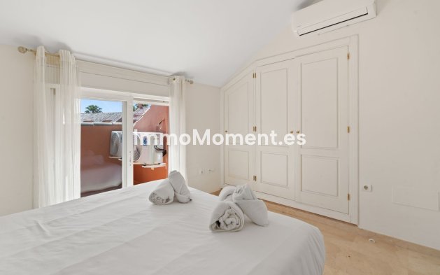 Resale - Apartment - Estepona - Estepona Centro