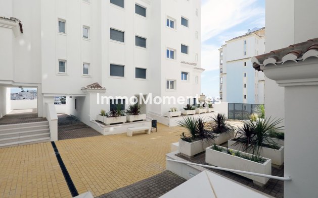 Revente - Appartement - Estepona  - Estepona Centro