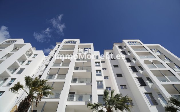 Revente - Appartement - Estepona  - Estepona Centro