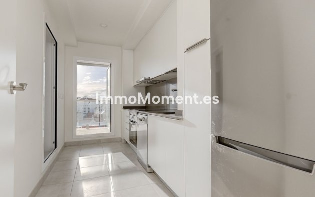Revente - Appartement - Estepona  - Estepona Centro