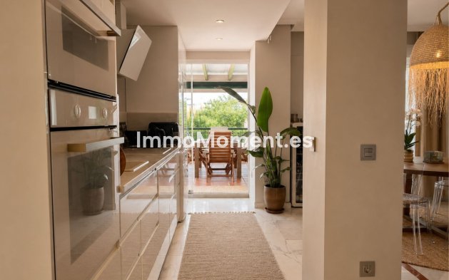 Reventa - Apartamento - Marbella - Nueva Andalucía