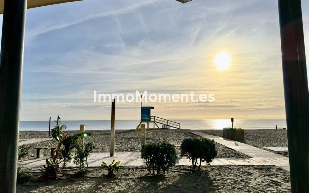 Revente - Appartement - Málaga - Recinto Ferial