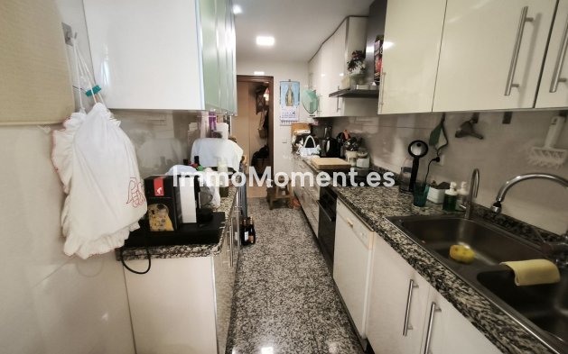 Resale - Apartment - Fuengirola - Fuengirola Centro