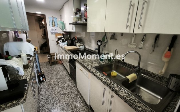 Resale - Apartment - Fuengirola - Fuengirola Centro