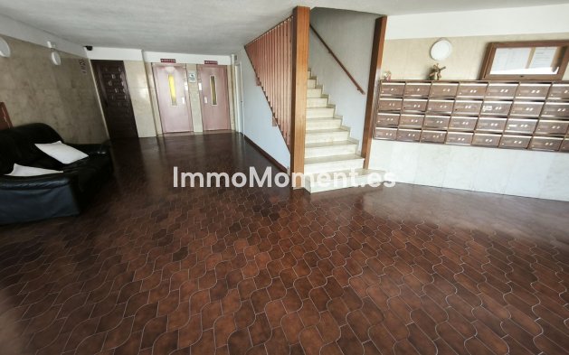 Resale - Apartment - Fuengirola - Fuengirola Centro