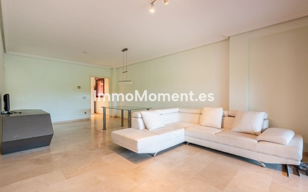 Revente - Appartement - Casares - Casares Centro