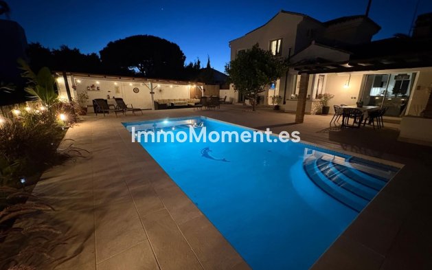 Bestaande woning - Vrijstaande villa - Mijas - Calahonda