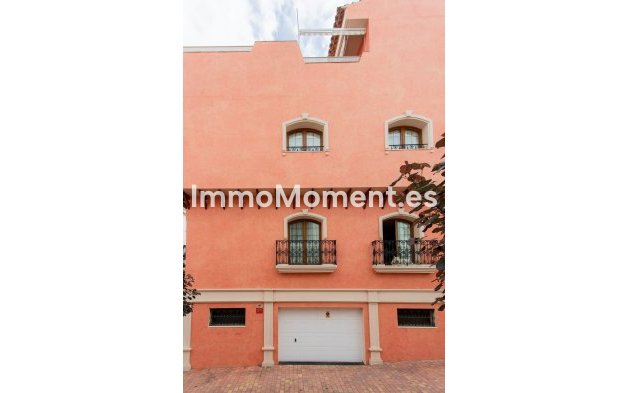 Wiederverkauf - Reihenhaus - Estepona  - Estepona Centro