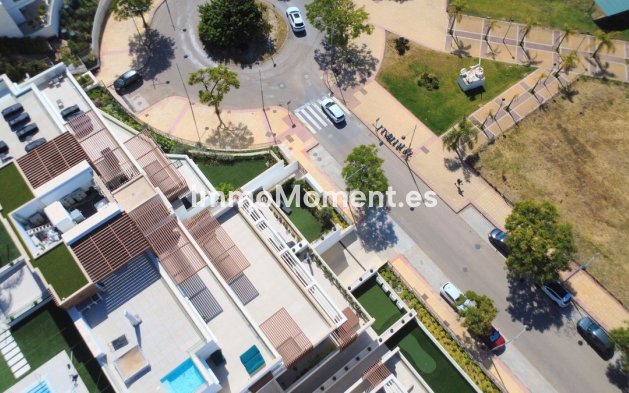 Resale - Apartment - Estepona - Estepona Centro