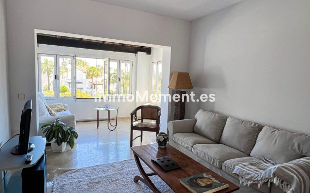 Bestaande woning - Appartement - Estepona  - Costalita