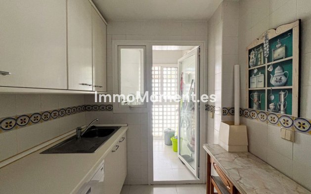 Bestaande woning - Appartement - Estepona  - Costalita