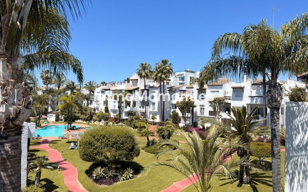 Bestaande woning - Appartement - Estepona  - Costalita