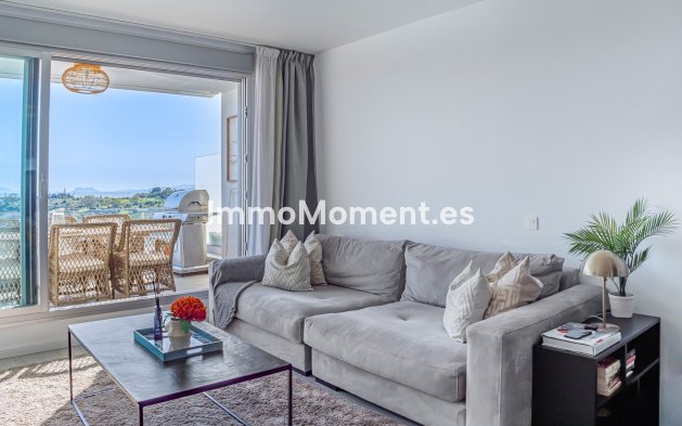 Reventa - Apartamento - Estepona  - Cancelada