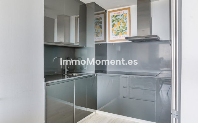 Reventa - Apartamento - Estepona  - Cancelada
