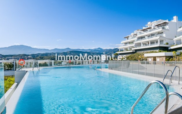 Reventa - Apartamento - Estepona  - Cancelada