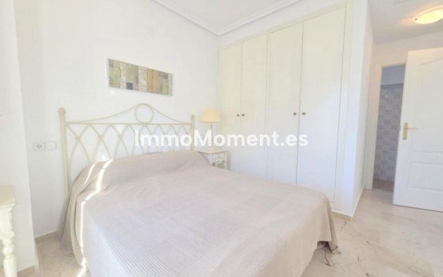 Resale - Townhouse - Casares - Casares Centro