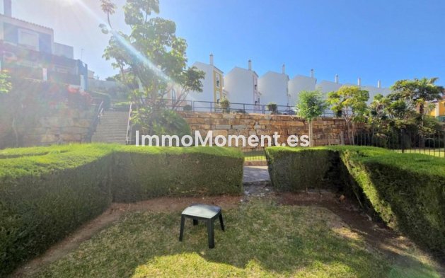 Resale - Townhouse - Casares - Casares Centro