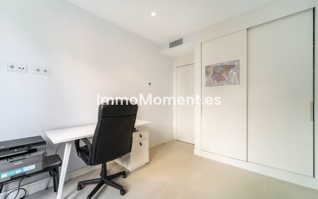 Wiederverkauf - Wohnung - Fuengirola - Fuengirola Centro