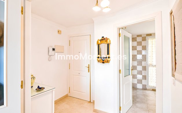 Resale - Apartment - Fuengirola - Fuengirola Centro