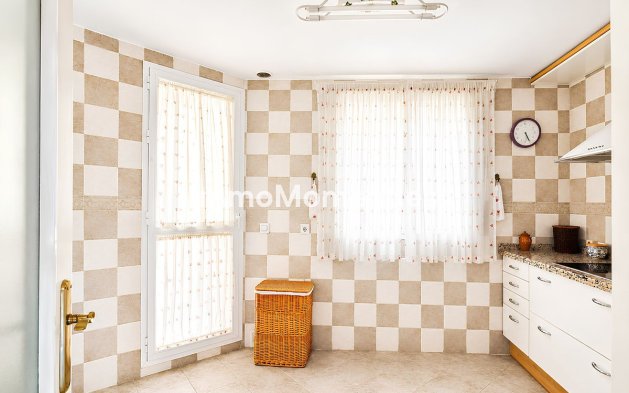 Resale - Apartment - Fuengirola - Fuengirola Centro