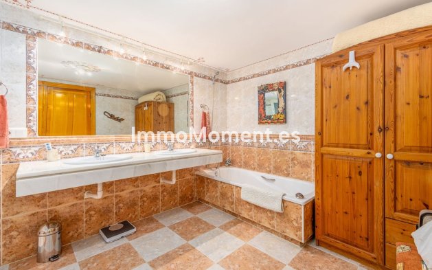 Reventa - Villa independiente - Interior  - Coín
