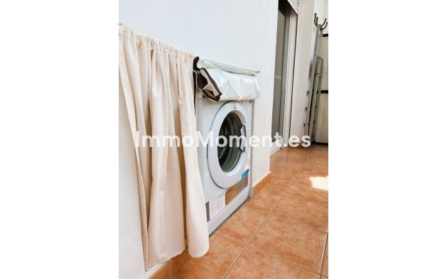 Resale - Apartment - Mijas - La Cala de Mijas