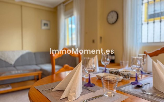 Bestaande woning - Vrijstaande villa - Orihuela - La Zenia