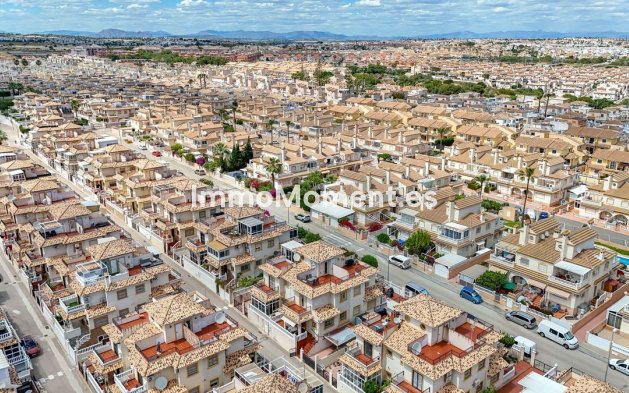 Bestaande woning - Vrijstaande villa - Orihuela - La Zenia