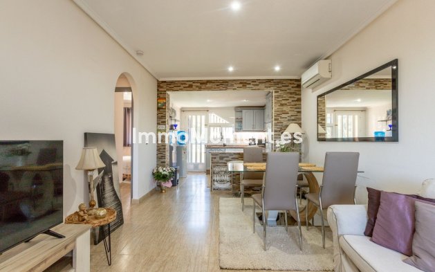 Bestaande woning - Vrijstaande villa - Orihuela - Orihuela Costa