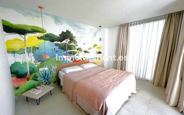 Resale - Apartment - Fuengirola - Higueron