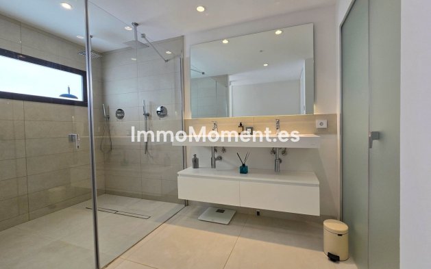 Resale - Apartment - Fuengirola - Higueron