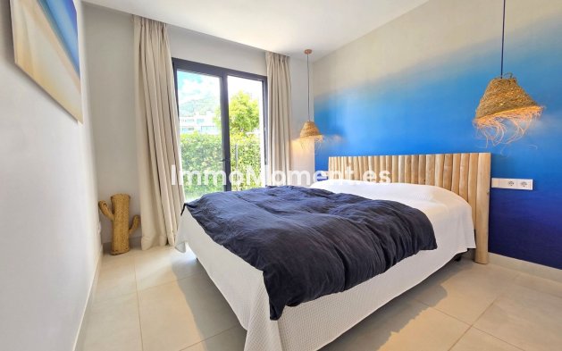Resale - Apartment - Fuengirola - Higueron