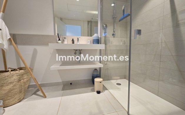 Resale - Apartment - Fuengirola - Higueron