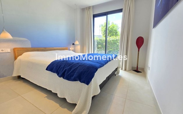 Resale - Apartment - Fuengirola - Higueron