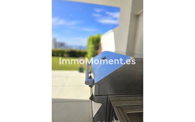 Resale - Apartment - Fuengirola - Higueron
