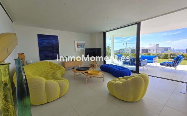 Resale - Apartment - Fuengirola - Higueron