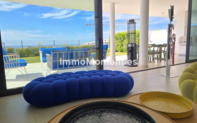 Resale - Apartment - Fuengirola - Higueron