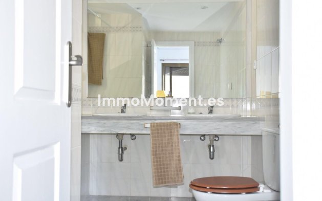 Wiederverkauf - Wohnung - Marbella - Elviria