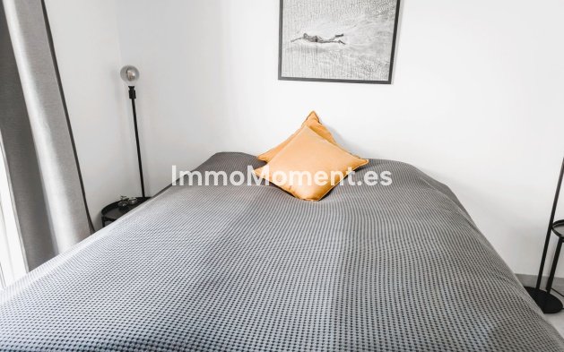 Resale - Apartment - Mijas - La Cala de Mijas