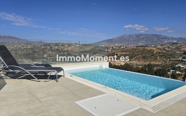 Resale - Apartment - Mijas - La Cala de Mijas