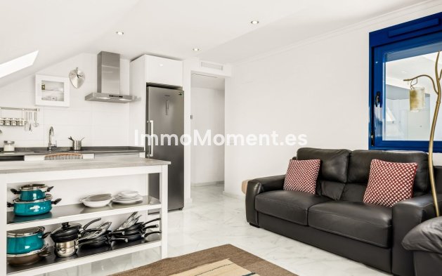 Resale - Apartment - Fuengirola - Fuengirola Centro