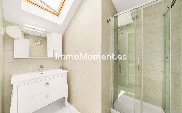 Resale - Apartment - Fuengirola - Fuengirola Centro