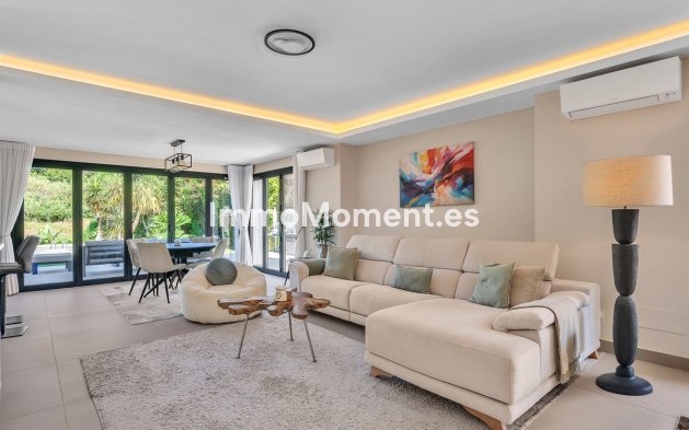 Reventa - Villa independiente - Marbella - Guadalmina Alta