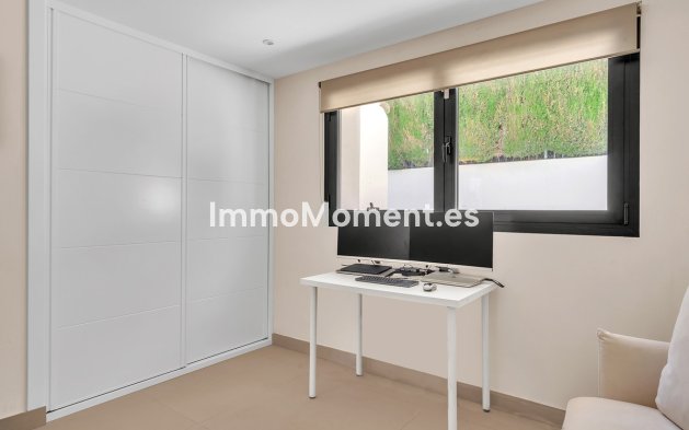 Reventa - Villa independiente - Marbella - Guadalmina Alta