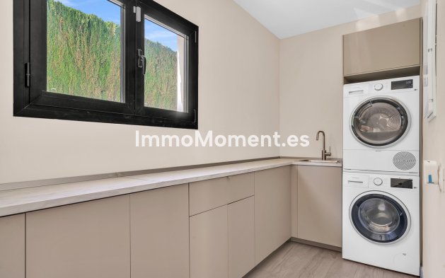 Reventa - Villa independiente - Marbella - Guadalmina Alta