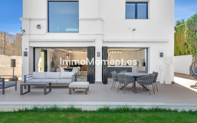 Reventa - Villa independiente - Marbella - Guadalmina Alta