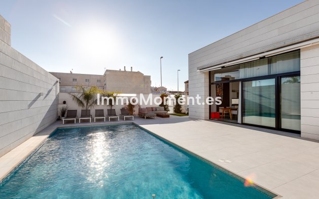 New Build - Detached villa - Pilar de la Horadada