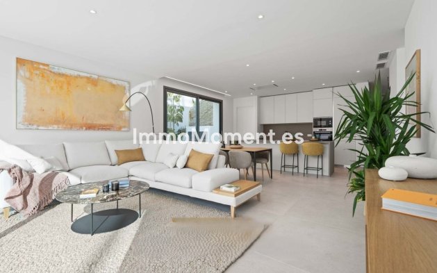 Obra nueva - Villa independiente - Benidorm