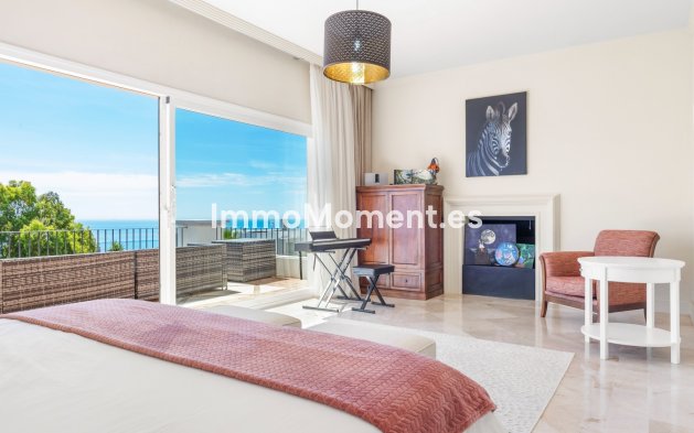Bestaande woning - Vrijstaande villa - Manilva
