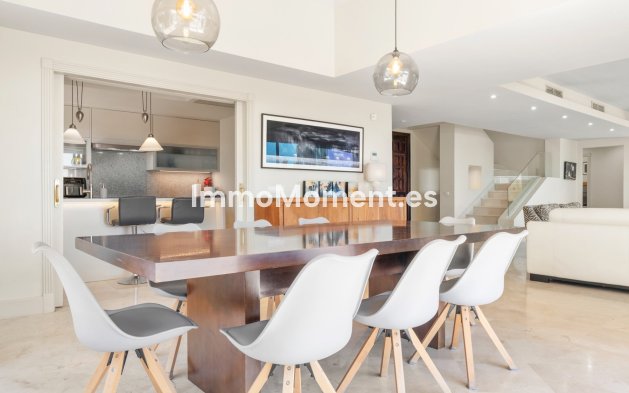 Bestaande woning - Vrijstaande villa - Manilva